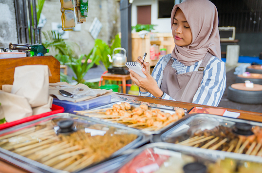 Secrets of Warung Makan Biasa: Savor Local Flavors in the Heart of Cilacap